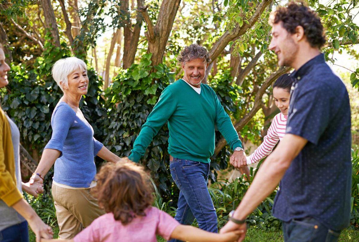 Age Gap Relationships: Breaking Stereotypes in Love